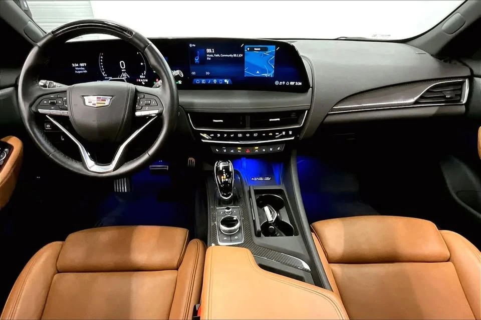 2025 Cadillac CT5 - Image 12 of 14