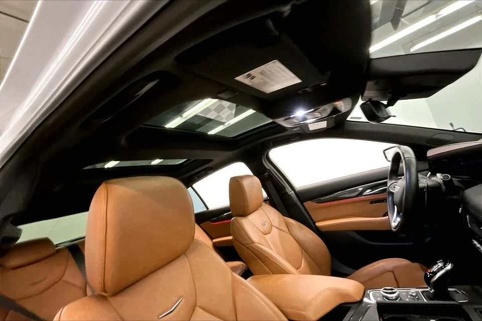 2025 Cadillac CT5 - Image 11 of 14