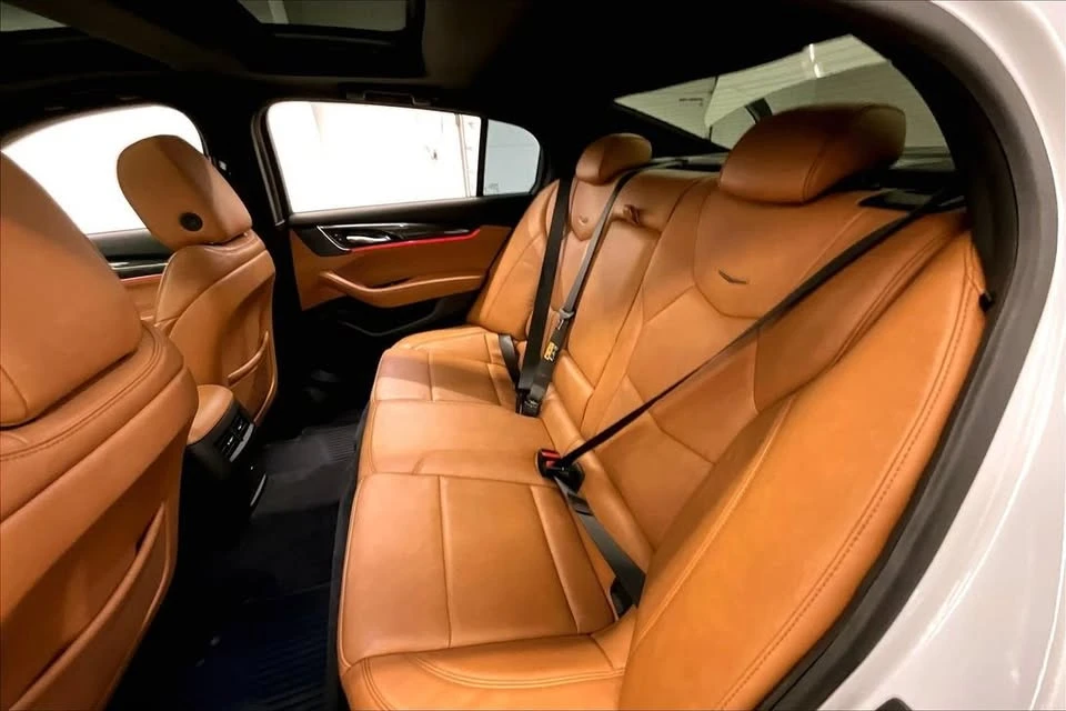 2025 Cadillac CT5 - Image 9 of 14