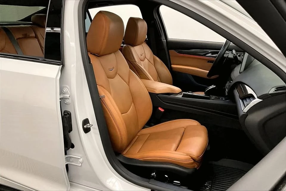 2025 Cadillac CT5 - Image 7 of 14