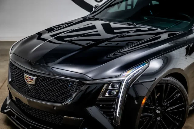 2025 Cadillac CT5 - Image 18 of 20