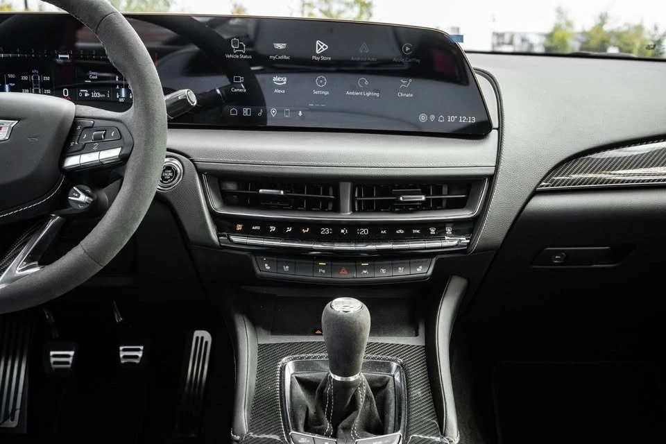 2025 Cadillac CT5-V - Image 11 of 20