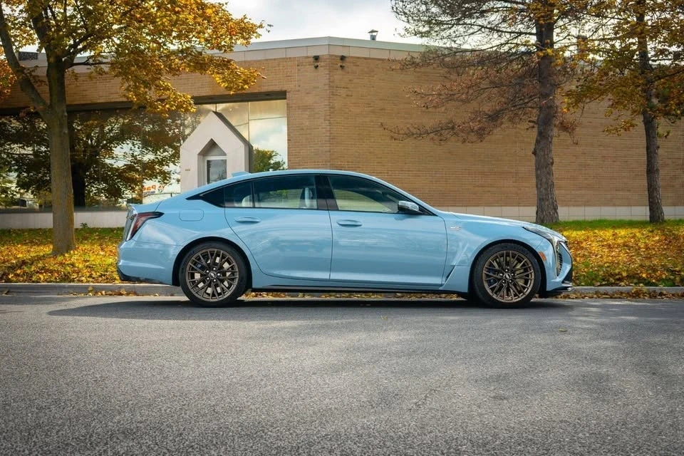2025 Cadillac CT5-V - Image 4 of 20