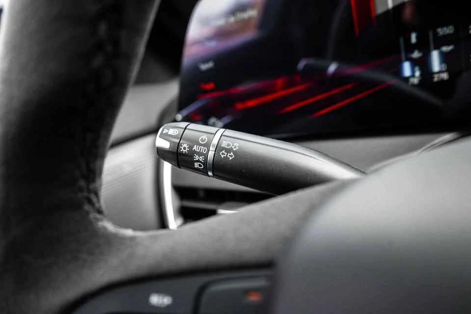 2025 Cadillac CT5-V - Image 18 of 20