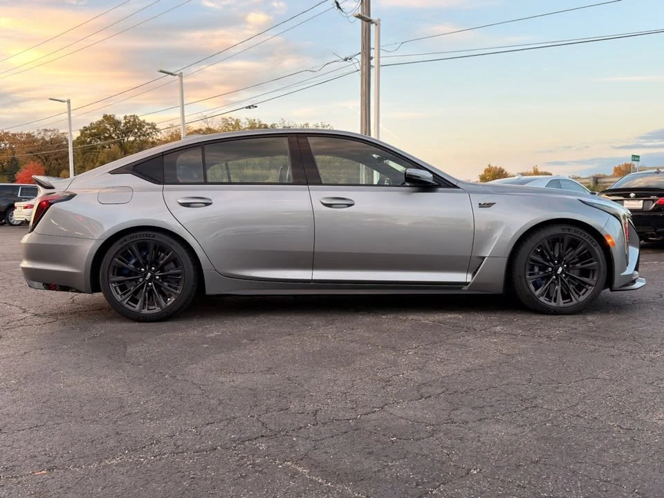 2025 Cadillac CT5-V - Image 9 of 20
