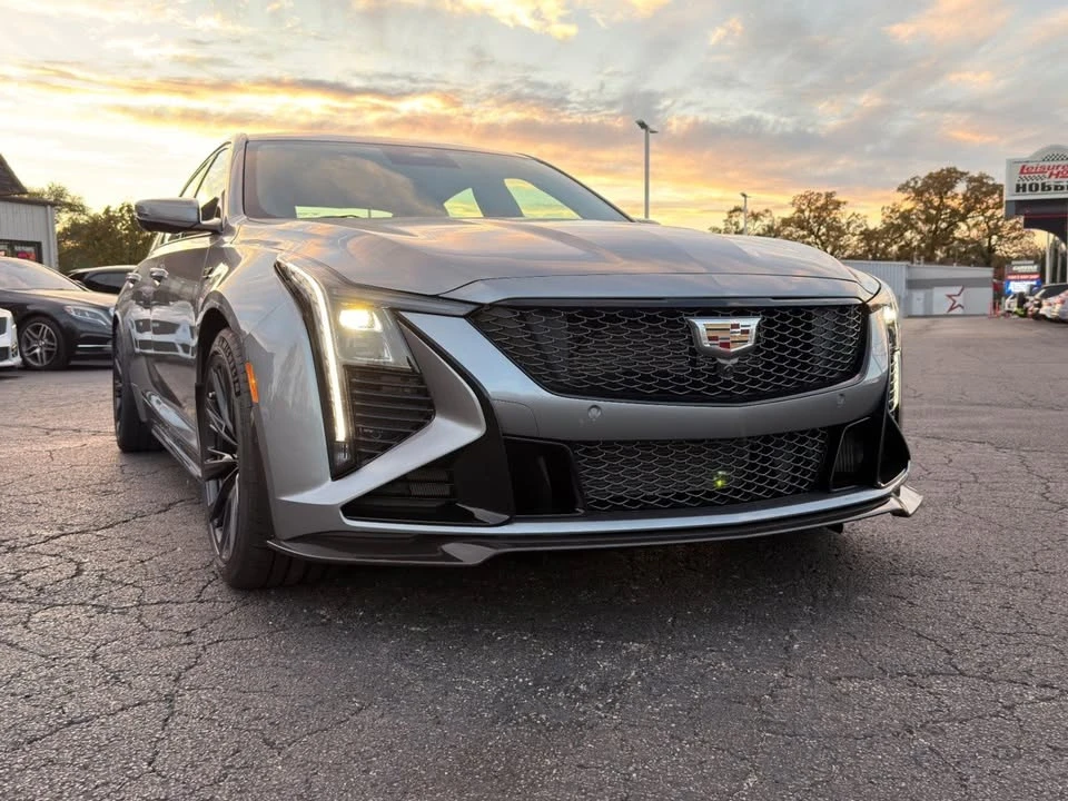2025 Cadillac CT5-V - Image 11 of 20