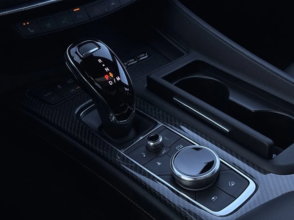 2025 Cadillac CT5-V - Image 14 of 19
