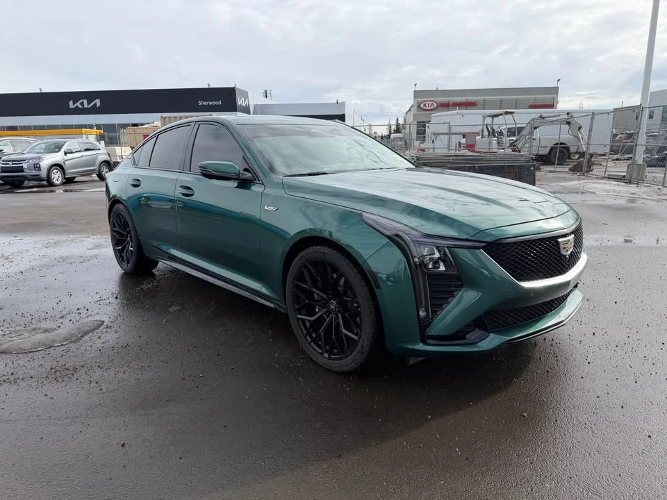 2025 Cadillac CT5-V - Image 5 of 9
