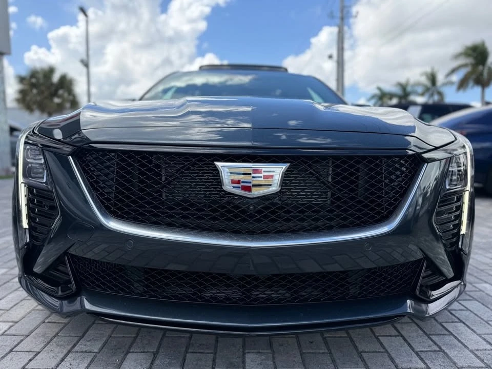 2025 Cadillac CT5-V - Image 2 of 20