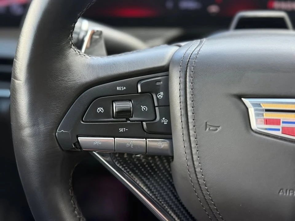 2025 Cadillac CT5-V - Image 15 of 20