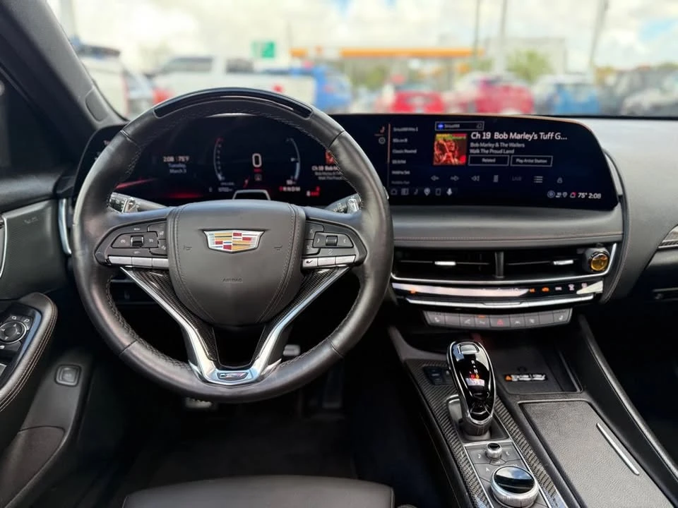 2025 Cadillac CT5-V - Image 13 of 20