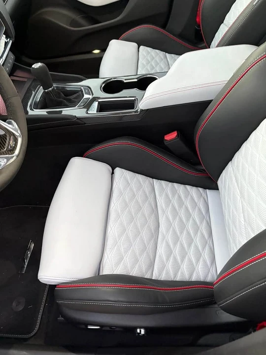 2025 Cadillac CT5-V Blackwing - Image 7 of 11