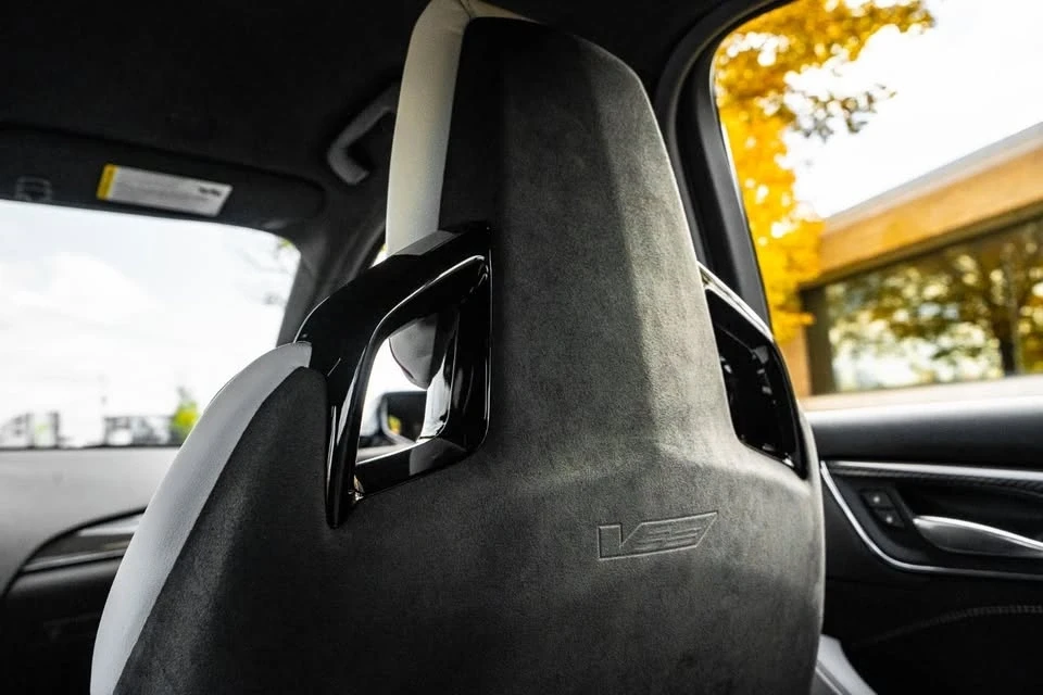 2025 Cadillac CT5-V Blackwing - Image 16 of 17