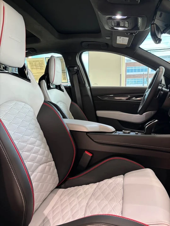 2025 Cadillac CT5-V Blackwing - Image 12 of 18