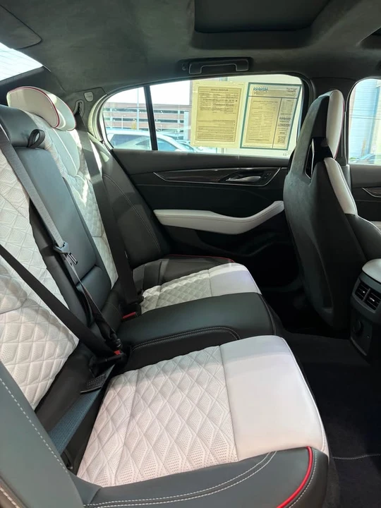 2025 Cadillac CT5-V Blackwing - Image 16 of 18