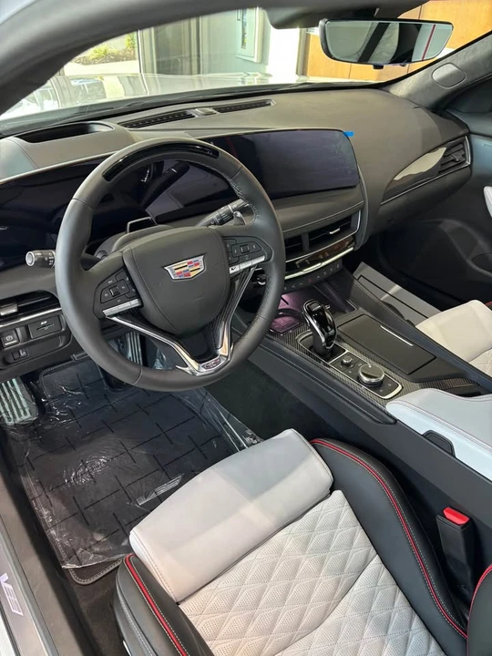 2025 Cadillac CT5-V Blackwing - Image 7 of 18