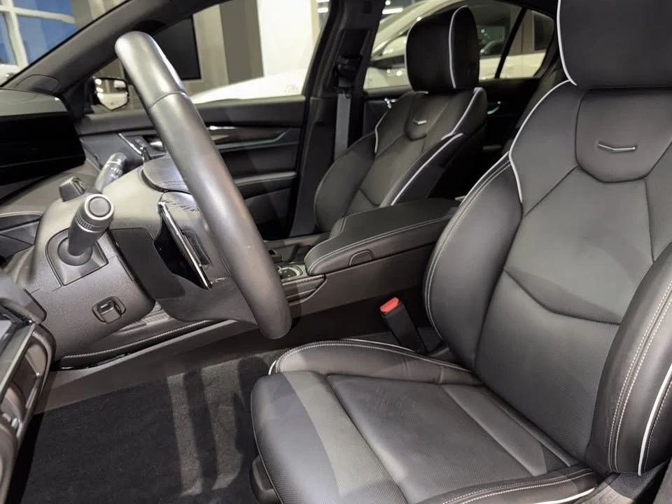 2025 Cadillac CT5-V Blackwing - Image 6 of 19