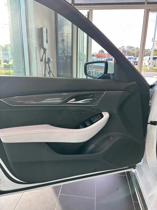 2025 Cadillac CT5-V Blackwing - Image 6 of 18