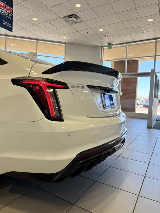 2025 Cadillac - Image 9 of 10