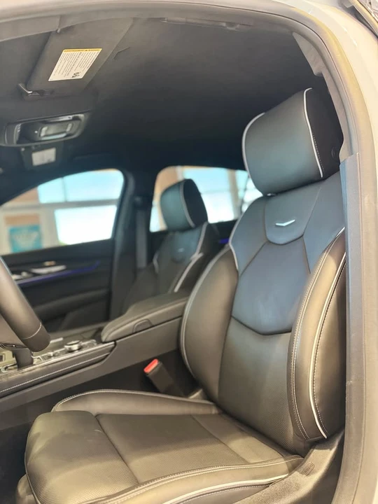 2025 Cadillac - Image 6 of 10