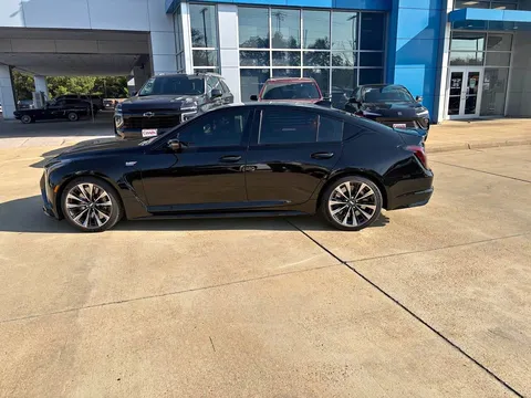 2025 Cadillac CT5-V Blackwing