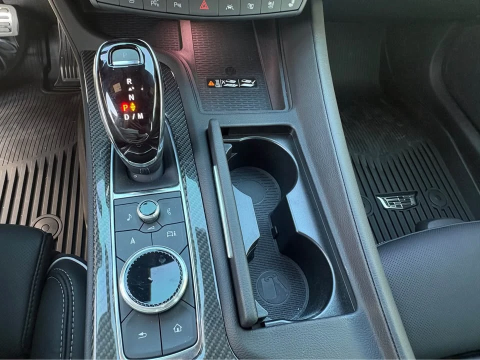 2025 Cadillac CT5-V Blackwing - Image 16 of 16