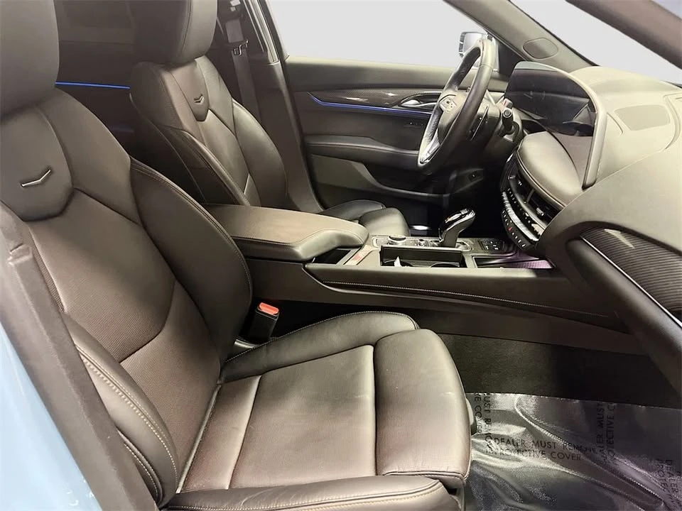 2025 Cadillac CT5-V - Image 19 of 20