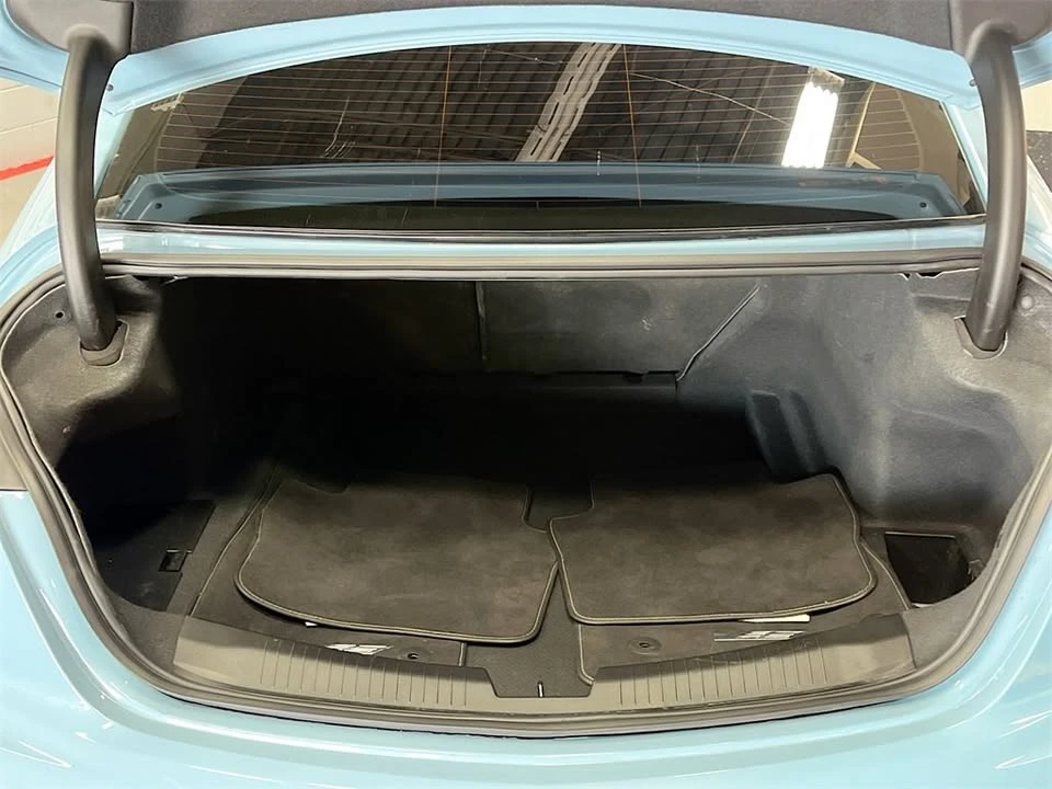 2025 Cadillac CT5-V - Image 17 of 20