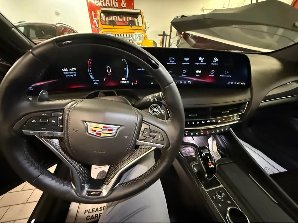 2025 Cadillac CT5-V - Image 16 of 16