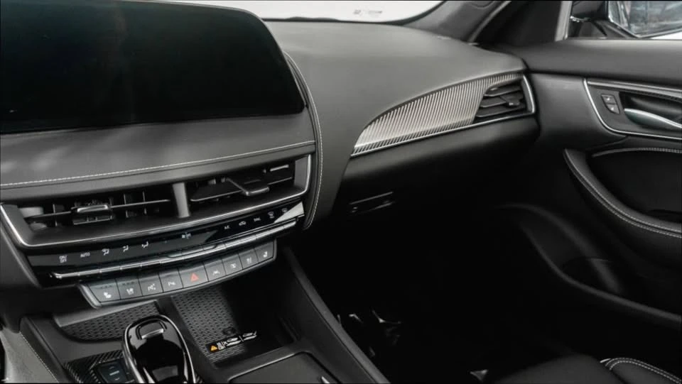 2025 Cadillac CT5-V - Image 11 of 20