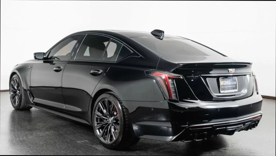 2025 Cadillac CT5-V - Image 17 of 20
