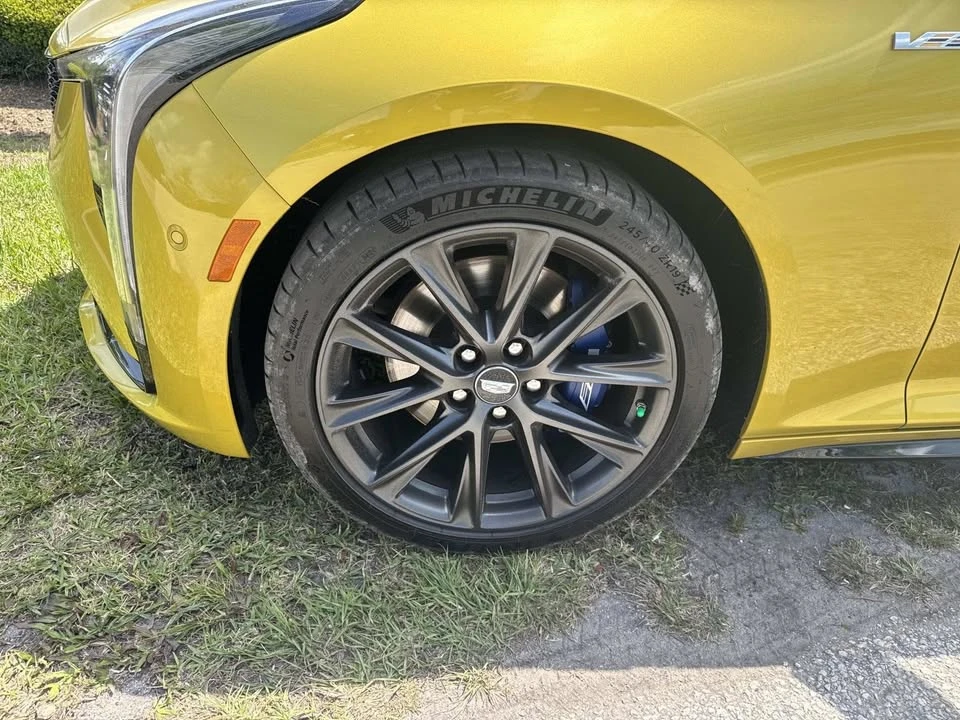 2025 Cadillac CT5-V - Image 10 of 20