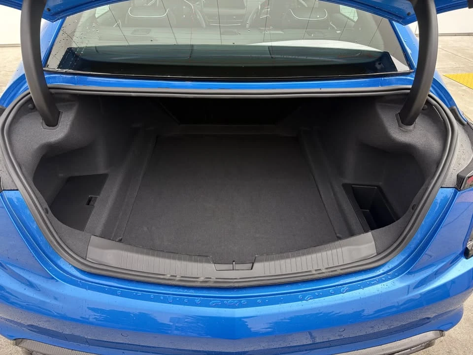 2025 Cadillac CT5-V Blackwing - Image 9 of 9
