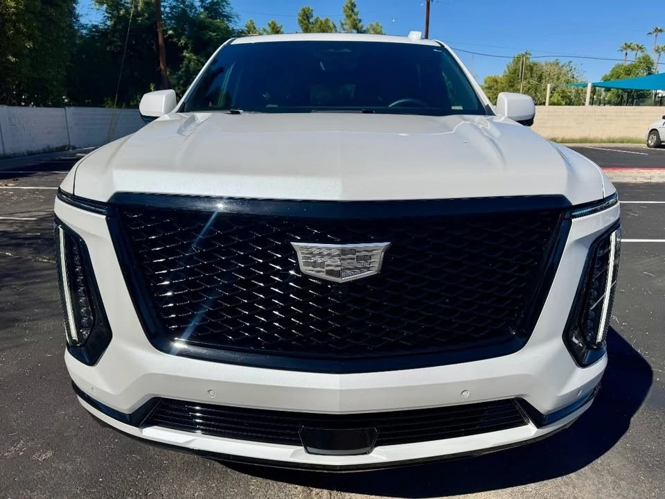 2025 Cadillac Escalade 5th Gen - Image 3 of 20