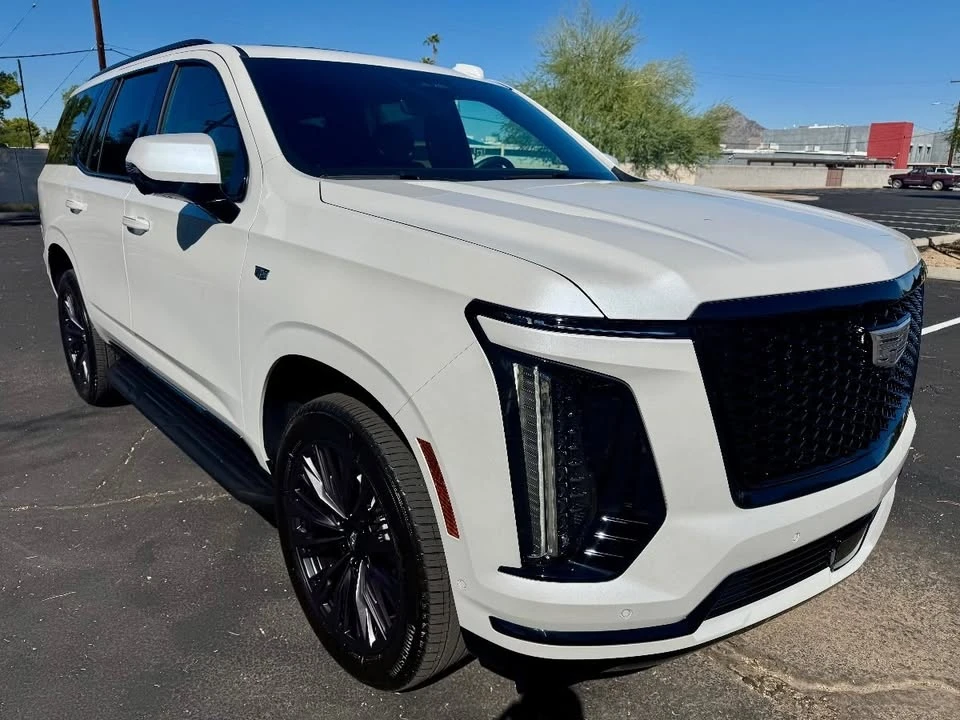 2025 Cadillac Escalade 5th Gen - Image 4 of 20