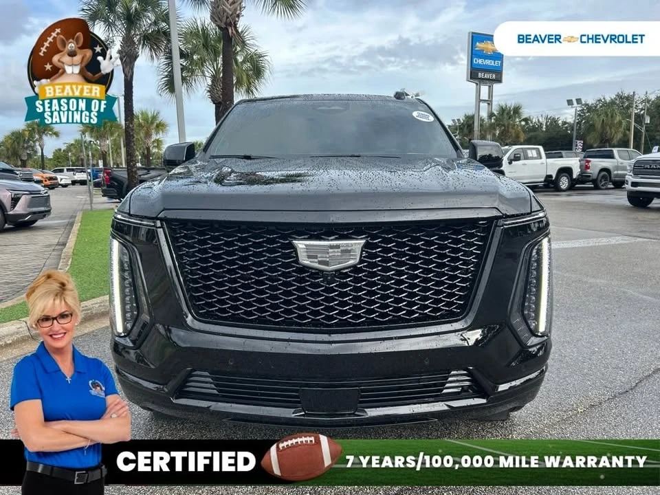 2025 Cadillac Escalade 5th Gen - Image 12 of 13