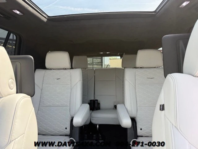 2025 Cadillac Escalade 5th Gen - Image 5 of 20