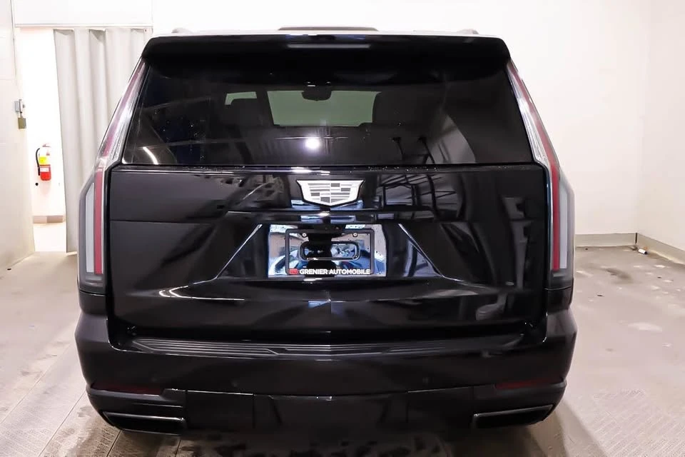 2025 Cadillac Escalade 5th Gen - Image 4 of 19