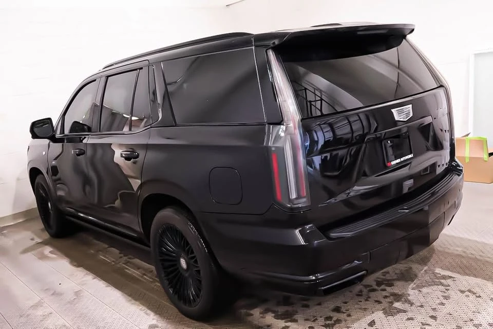 2025 Cadillac Escalade 5th Gen - Image 3 of 19