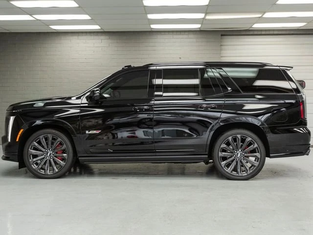 2025 Cadillac Escalade 5th Gen - Image 4 of 20