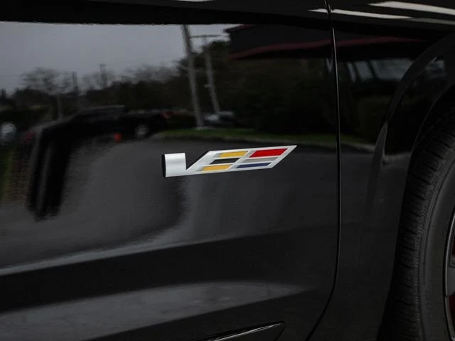 2025 Cadillac Escalade 5th Gen - Image 10 of 20