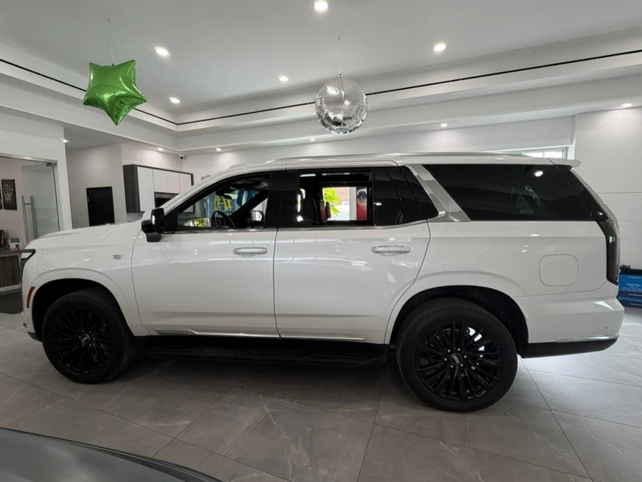 2025 Cadillac Escalade 5th Gen - Image 5 of 20