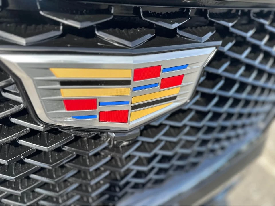 2025 Cadillac Escalade 5th Gen - Image 19 of 19