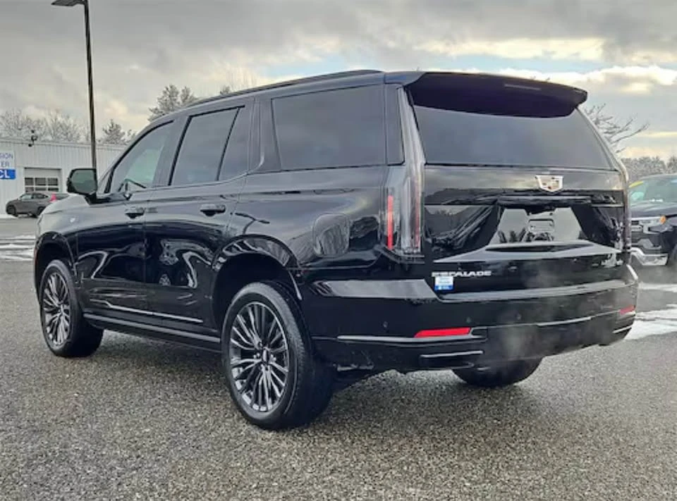 2025 Cadillac Escalade 5th Gen - Image 3 of 20
