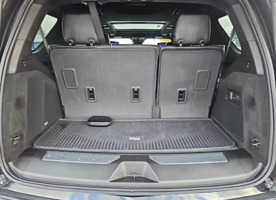 2025 Cadillac Escalade 5th Gen - Image 20 of 20