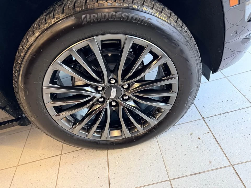 2025 Cadillac Escalade 5th Gen - Image 7 of 20