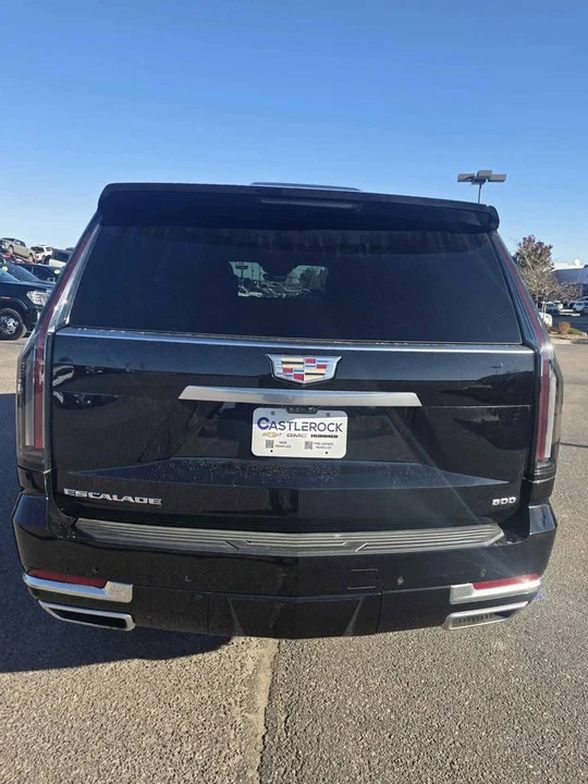 2025 Cadillac Escalade 5th Gen - Image 5 of 15