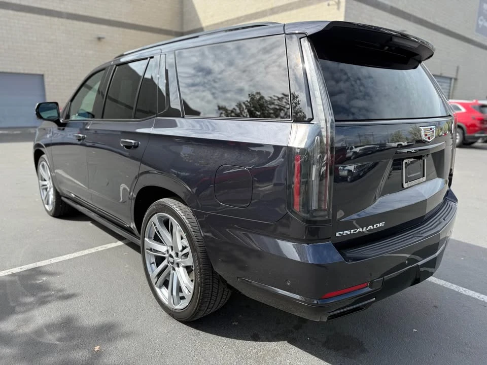 2025 Cadillac Escalade 5th Gen - Image 7 of 15