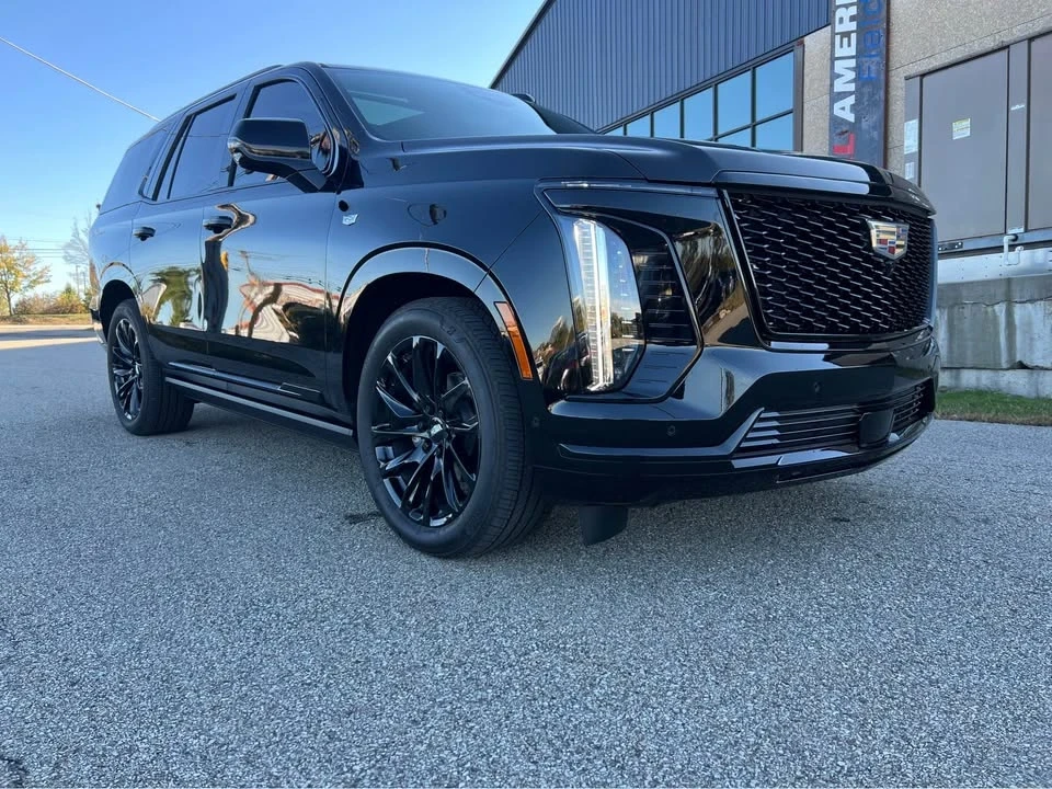 2025 Cadillac Escalade 5th Gen - Image 3 of 20