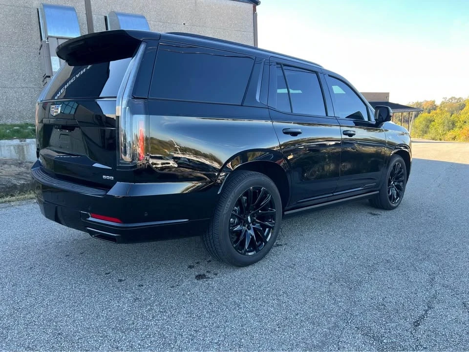 2025 Cadillac Escalade 5th Gen - Image 7 of 20